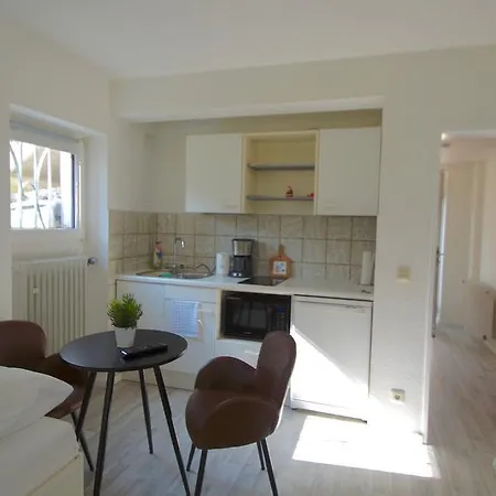 Gl 234 דירה ברגיש גלאדבך