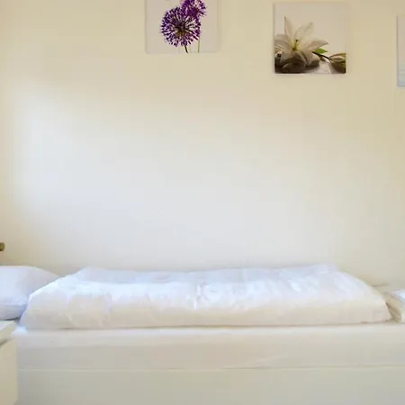 דירה Gl 234 ברגיש גלאדבך